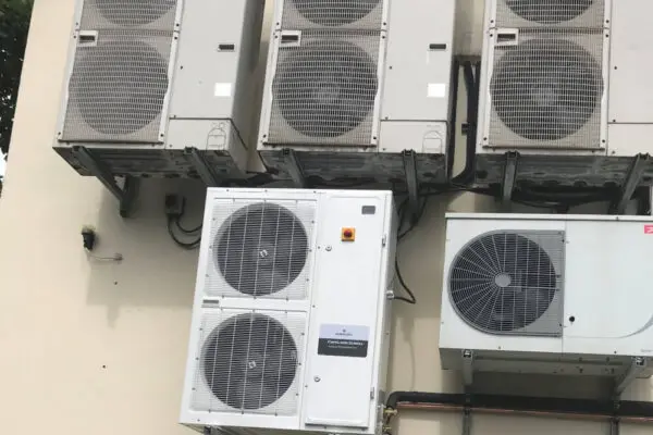 cooltechrefrigeration.co.uk_--_213115221